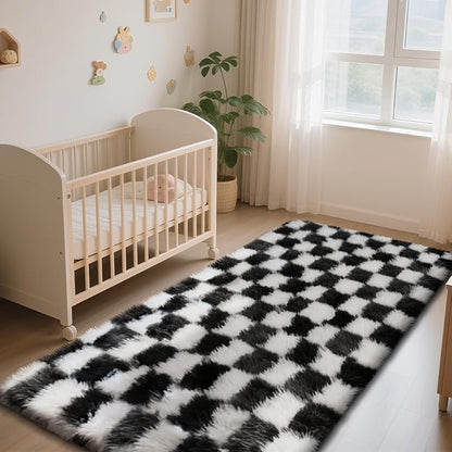 Checkered Rug for Bedroom, 2x6 Black and White Area Rugs, Classic Checkered Carpets Shaggy Area Rug, Bedside Rugs for Living Room Bedroom Kids Room Home Decor