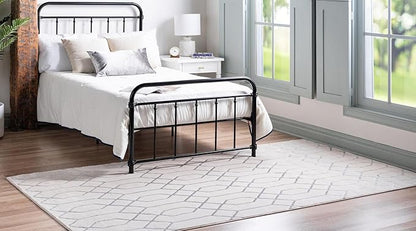 Marilyn Monroe Glam Collection Area Rug - Trellis (7'x 10' Rectangle, White Silver/ Silver)