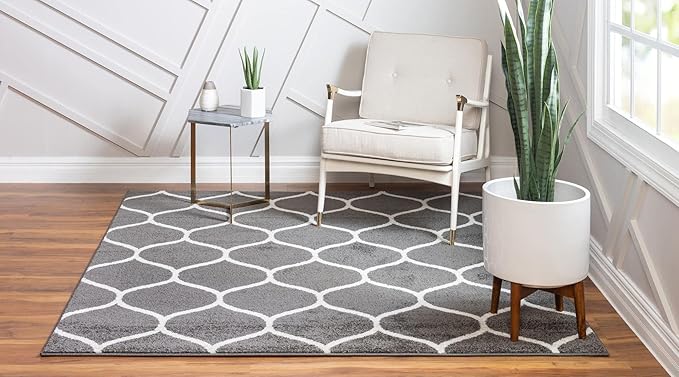 Rugs.com Lattice Frieze Collection Rug – 5' Square Dark Gray Medium Rug Perfect for Living Rooms, Kitchens, Entryways