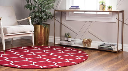 Rugs.com Lattice Frieze Collection Rug – 4' Round Red Medium Rug Perfect for Kitchens, Dining Rooms