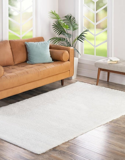 Unique Loom Solo Collection Area Rug - Calabasas (4' 1" x 6' 1" Rectangle, Snow White)