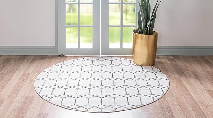 Rugs.com Lattice Trellis Collection Rug – 5 Ft Round White Low-Pile Rug Perfect for Kitchens, Dining Rooms