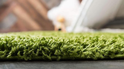 Unique Loom Solid Shag Collection Area Rug (8' x 11' Rectangle, Grass Green)