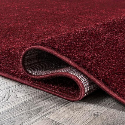 JONATHAN Y Haze Solid Low-Pile Dark Red 5' Round Indoor Area Rug, Coastal,Bohemian,Minimalist,Classic, Easy-Cleaning for Living Room,Bedroom,Kitchen,Pet Friendly,Non-Shedding (SEU100Q-5R)