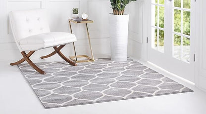Rugs.com Lattice Frieze Collection Rug – 3' Square Light Gray Medium Rug Perfect for Living Rooms, Kitchens, Entryways