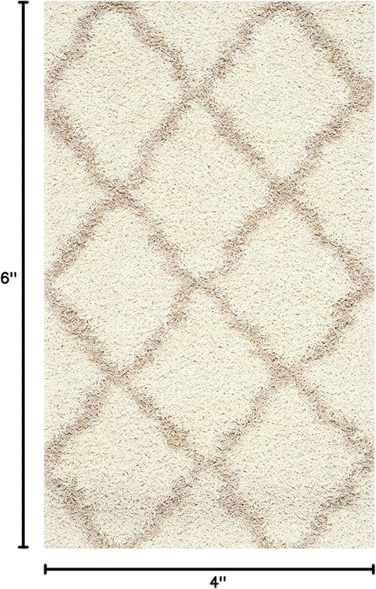 SAFAVIEH Dallas Shag Collection Accent Rug - 4' x 6', Ivory & Beige, Trellis Design, Non-Shedding & Easy Care, 1.5-inch Thick Ideal for High Traffic Areas in Entryway, Living Room, Bedroom (SGD257B)