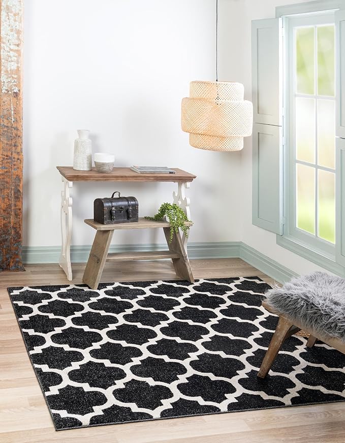 Rugs.com Lattice Collection Rug – 6 Ft Square Black Medium-Pile Rug Perfect for Living Rooms, Kitchens, Entryways