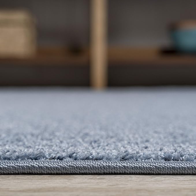 JONATHAN Y Haze Solid Low-Pile Classic Blue 4x6 Oval Indoor Area Rug, Coastal,Bohemian,Minimalist,Classic, Easy-Cleaning for Living Room,Bedroom,Kitchen,Pet Friendly,Non-Shedding (SEU100F-4OV)