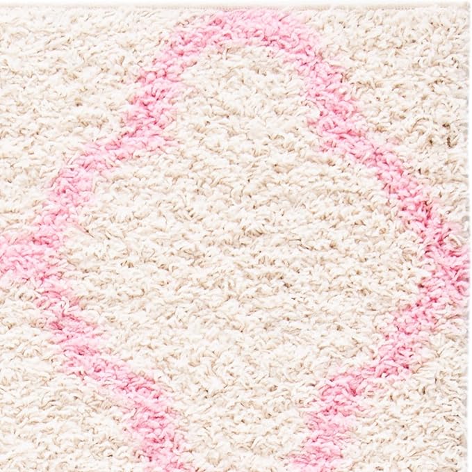 SAFAVIEH Dallas Shag Collection Accent Rug - 3' x 5', Ivory & Light Pink, Trellis Design, Non-Shedding & Easy Care, 1.5-inch Thick Ideal for High Traffic Areas in Foyer, Living Room, Bedroom (SGD257P)
