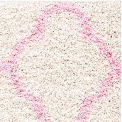 SAFAVIEH Dallas Shag Collection Runner Rug - 2'3" x 8', Ivory & Light Pink, Trellis Design, Non-Shedding & Easy Care, 1.5-inch Thick Ideal for High Traffic Areas in Living Room, Bedroom (SGD257P)