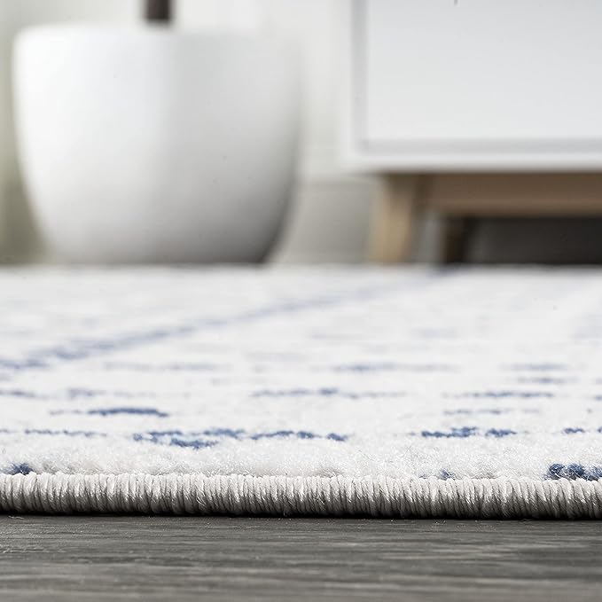 JONATHAN Y Boho Vintage Diamond Cream/Navy Indoor Area Rug 4X6 ft, Moroccan Hype for Living Room, Bedroom, Kitchen, Office, Easy-Cleaning, High Traffic, Pet-Friendly, Non-Shedding (MOH101F-4)