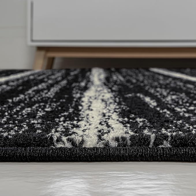 JONATHAN Y Williamsburg Minimalist Stripe Black/Cream Indoor Area Rug, 8x10, Contemporary, Modern, Easy-Cleaning for Living Room, Bedroom, Kitchen, Pet Friendly, Non-Shedding (MOH201F-8)