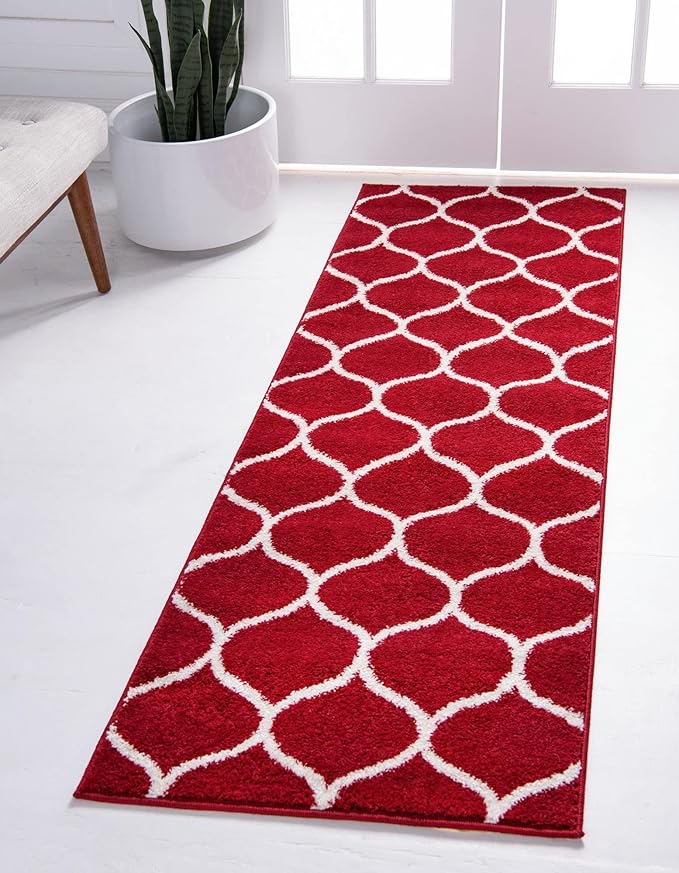 Rugs.com Lattice Frieze Collection Rug – 2' x 8' 8 Runner Red Medium Rug Perfect for Living Rooms, Large Dining Rooms, Open Floorplans