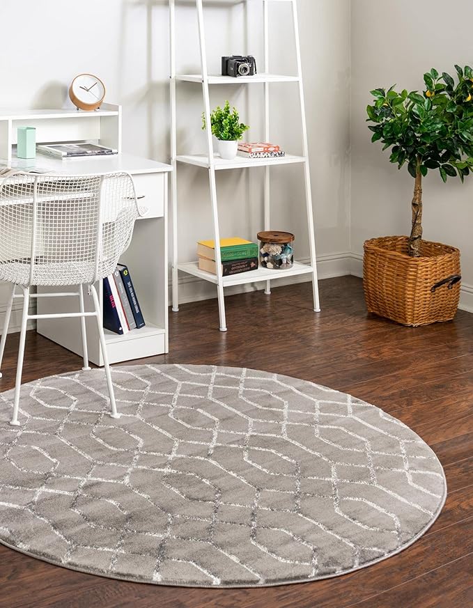 Unique Loom Marilyn Monroe Glam Collection Area Rug - Trellis (7' 10" Round, Gray Silver/ Silver)