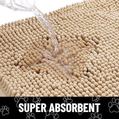 Smiry Dog Door Mat for Muddy Paws, Absorbent Dirt Trapper Non Slip Quick Dry Washable Chenille Mat for Mud Dogs, Entry Rug for Indoor and Outdoor (24x16 Inches, Beige and White)