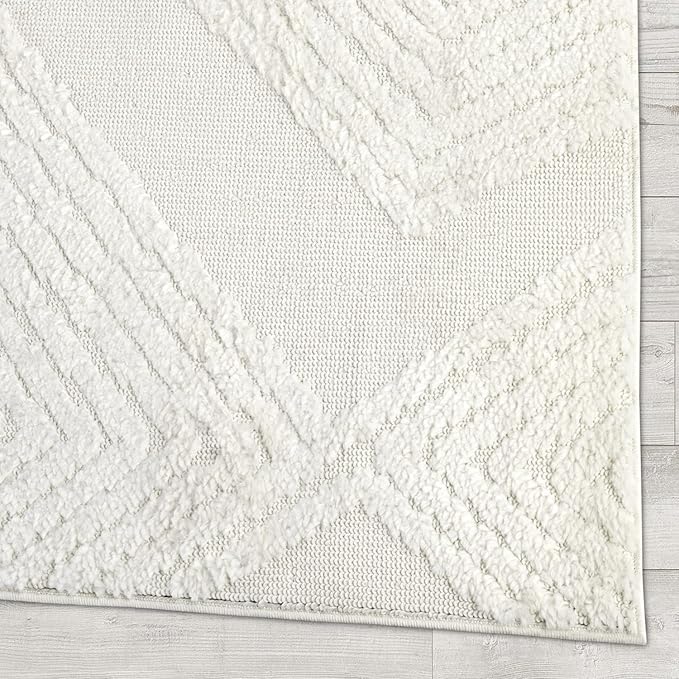 Antep Rugs Palafito 8x10 Geometric Shag Diamond High-Low Pile Textured Indoor Area Rug (White, 7'10" x 10')
