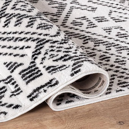 Rugshop Boho Cream Tribal Area Rug 5x7 – Modern Indoor Carpet for Living Room, Bedroom, or Entryway – Non-Shedding, Low Pile Geometric Design 5' x 7'