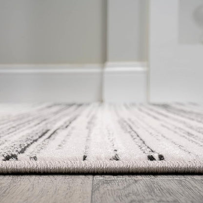 JONATHAN Y Austin Gradient Striped Gray/Black Indoor Area Rug, 4x6, Modern, Contemporary, Easy-Cleaning for Living Room, Bedroom, Kitchen, Pet Friendly, Non-Shedding (LUX103A-4)