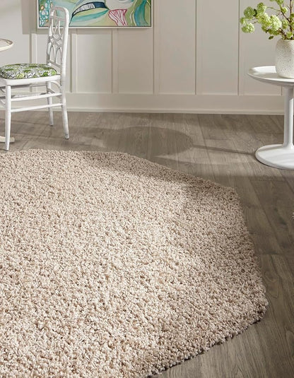 Unique Loom Solid Shag Collection Area Rug (6' 1" Octagon, Taupe)