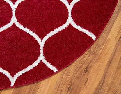Rugs.com Lattice Frieze Collection Rug – 5' Round Red Medium Rug Perfect for Kitchens, Dining Rooms