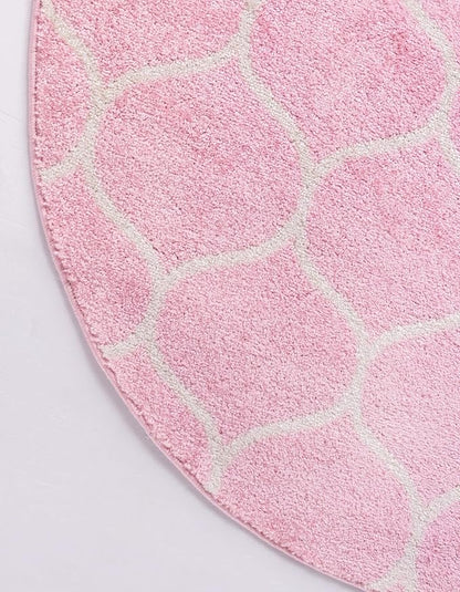 Rugs.com Lattice Frieze Collection Rug – 6' Round Light Pink Medium Rug Perfect for Kitchens, Dining Rooms