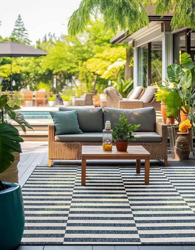 Unique Loom Outdoor Striped Collection Area Rug - Striped (6' 1" Square Blue/Ivory)