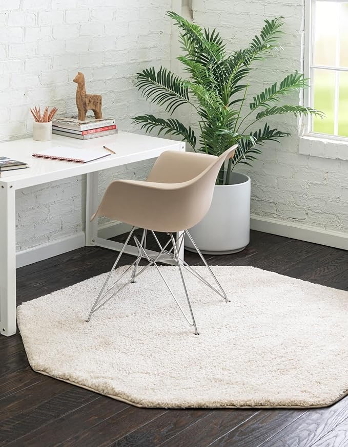 Unique Loom Solo Collection Area Rug - Calabasas (7' 10" Octagon, Ivory)