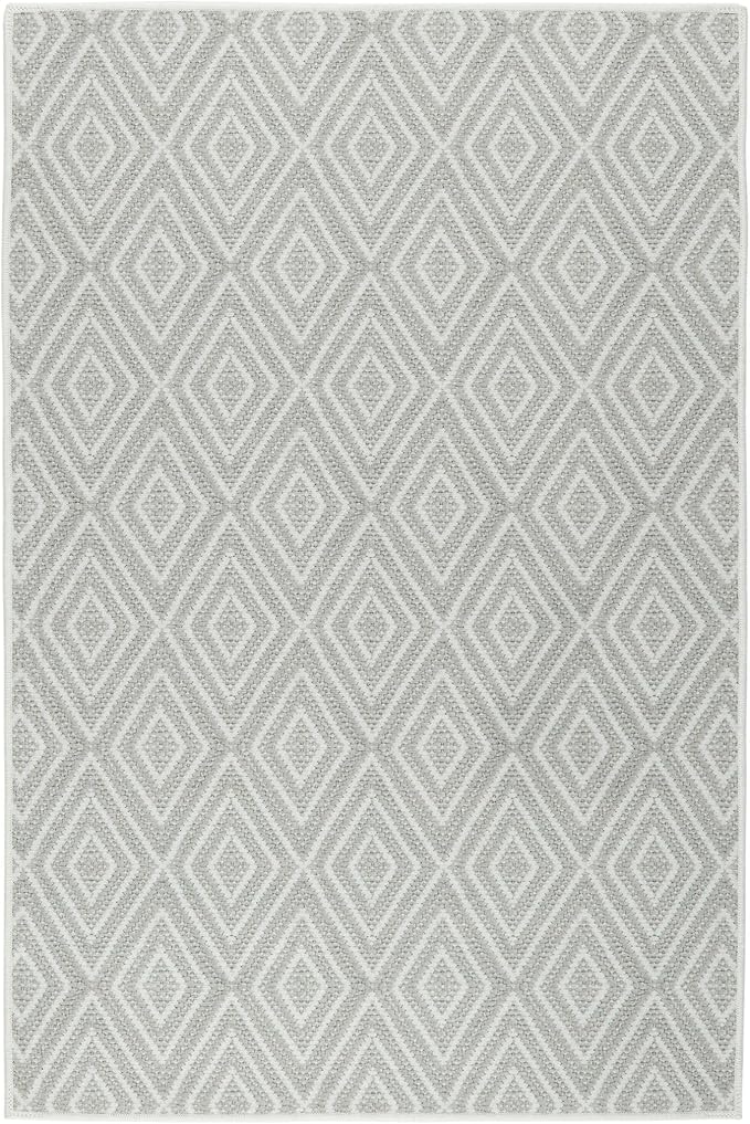 Dash and Albert Diamond Machine Washable Area Rug - 4' x 6' Platinum/White - Diamond Accent Rug - Anti-Slip Backing, Lightweight, Machine Washable, High Traffic Areas Kitchen, Mudroom, Laundry Room