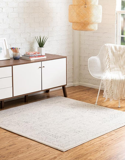 Unique Loom Isabella Collection Area Rug - Adjani (5' 4" Square, White/ Blue)