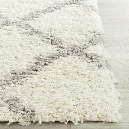 SAFAVIEH Dallas Shag Collection Runner Rug - 2'3" x 20', Ivory & Grey, Trellis Design, Non-Shedding & Easy Care, 1.5-inch Thick Ideal for High Traffic Areas in Living Room, Bedroom (SGD257F)