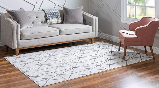 Rugs.com Lattice Trellis Collection Rug – 5' x 8' White Low-Pile Rug Perfect for Living Rooms, Large Dining Rooms, Open Floorplans
