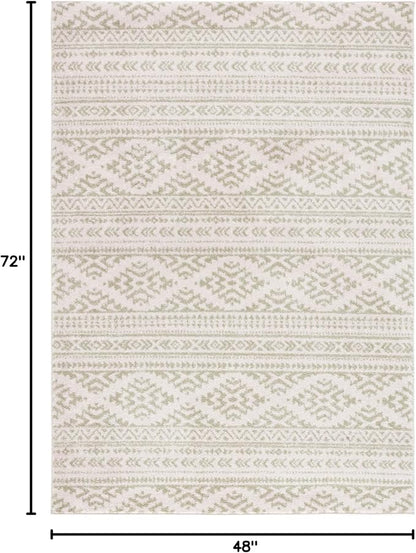 SAFAVIEH Area Rug 4x6 - Tulum Collection - Ivory & Sage, Moroccan Boho Tribal Design, Non-Shedding & Easy to Clean, Ideal for Living Room, Bedroom, Dining Space (TUL272H)