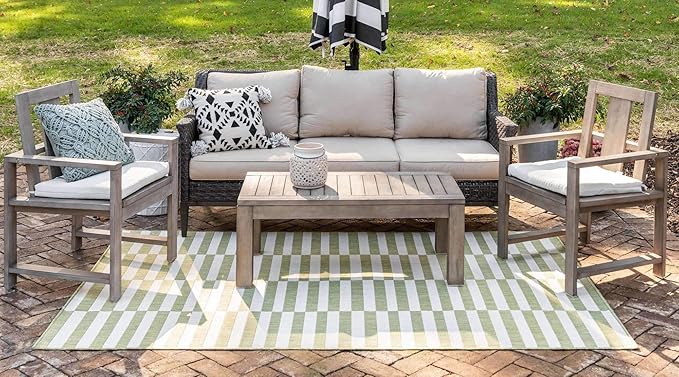 Unique Loom Outdoor Striped Collection Area Rug - Striped (6' 1" x 9' Rectangle, Green/Ivory)