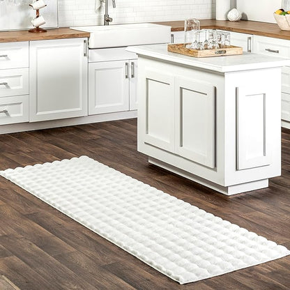 nuLOOM Jeni Off-White, 2'6" x 10', Solid Faux Rabbit, Fluffy and Cozy, High Traffic, Stain Resistant, Easy Clean, Durable Washable Runner for Bedroom, Living Room, Dining, Den, Foyer, Entryway