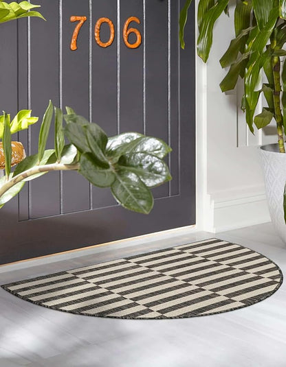 Unique Loom Outdoor Striped Collection Area Rug - Striped (3' 1" x 6' 1" Hearth Charcoal/Ivory)