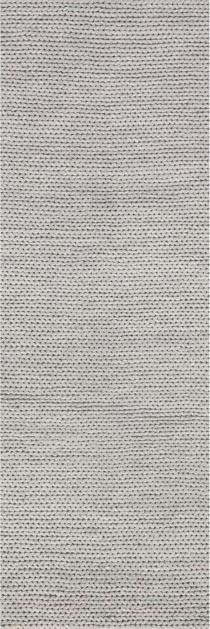 nuLOOM 2x6 Penelope Wool Braided Handmade Area Rug, Light Grey, Solid Rustic Farmhouse Style, For Bedroom, Living Room, Hallway, Entryway