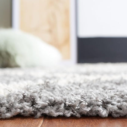 SAFAVIEH Dallas Shag Collection Area Rug - 6' x 9', Grey & Ivory, Trellis Design, Non-Shedding & Easy Care, 1.5-inch Thick Ideal for High Traffic Areas in Living Room, Bedroom (SGD257G)
