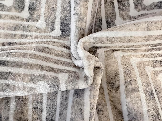 GLN Rugs Contemporary Collection - Machine Washable Area Rug, Contemporary Washable, Non Slip, Low Pile Chenille Rug, Living Room, Bedroom, Kitchen Rug (4' x 6' Lines Cream)