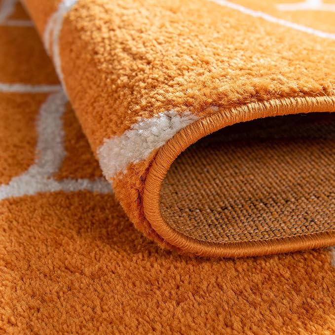 Rugs.com Lattice Frieze Collection Rug – 4' Round Orange Medium Rug Perfect for Kitchens, Dining Rooms