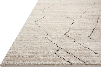 Loloi Darby Collection DAR-03 Sand/Charcoal 6'-7" x 9'-3" Area Rug