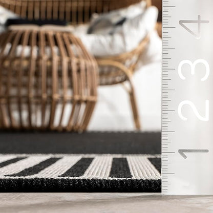 Nuloom Asha Black/Ivory, 9'6" x 12', Casual, Striped Border, Soft and Cozy, High Traffic, Stain Resistant, Easy Clean, Durable Area Rug for Indoor/Outdoor Patio, Deck, Porch, Garden, Courtyard