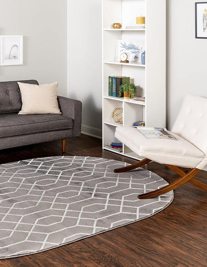 Unique Loom Glam Collection Area Rug - Trellis (4' 1" x 6' 1" Oval, Gray Silver/ Silver)