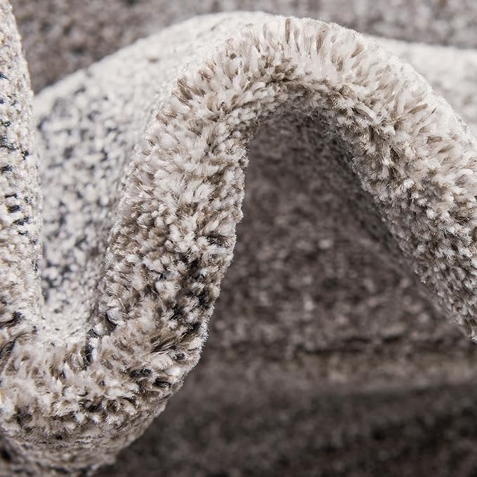Rugs.com Angelica Collection Rug – 6 Ft Runner Light Gray Medium Rug Perfect for Hallways, Entryways