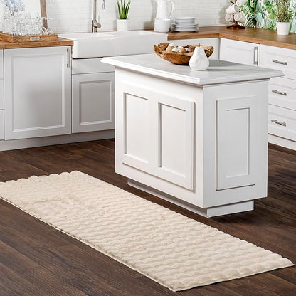 nuLOOM Jeni Beige, 2'6" x 10', Solid Faux Rabbit, Fluffy and Cozy, High Traffic, Stain Resistant, Easy Clean, Durable Washable Runner for Bedroom, Living Room, Dining, Den, Foyer, Entryway