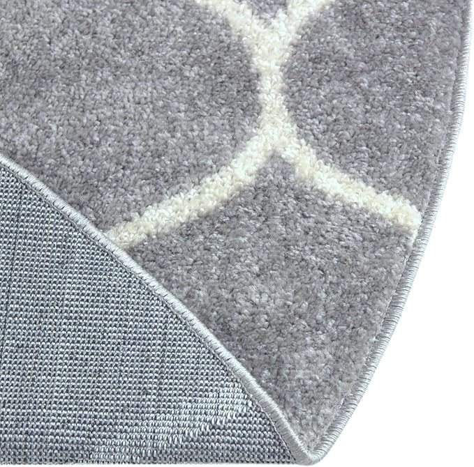 Rugs.com Lattice Frieze Collection Rug – 3' 3 x 5' 3 Oval Light Gray Medium Rug Perfect for Living Rooms, Large Dining Rooms, Open Floorplans