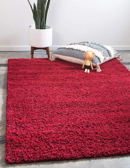 Unique Loom Solid Shag Collection Area Rug (4' 1" x 6' 1" Rectangle, Cherry Red)