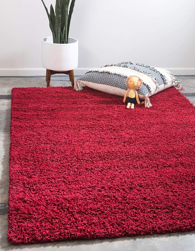 Unique Loom Solid Shag Collection Area Rug (6' 1" x 9' Rectangle, Cherry Red)