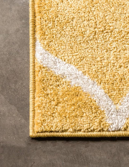Rugs.com Lattice Frieze Collection Rug – 2' x 13' Runner Yellow Medium Rug Perfect for Living Rooms, Large Dining Rooms, Open Floorplans