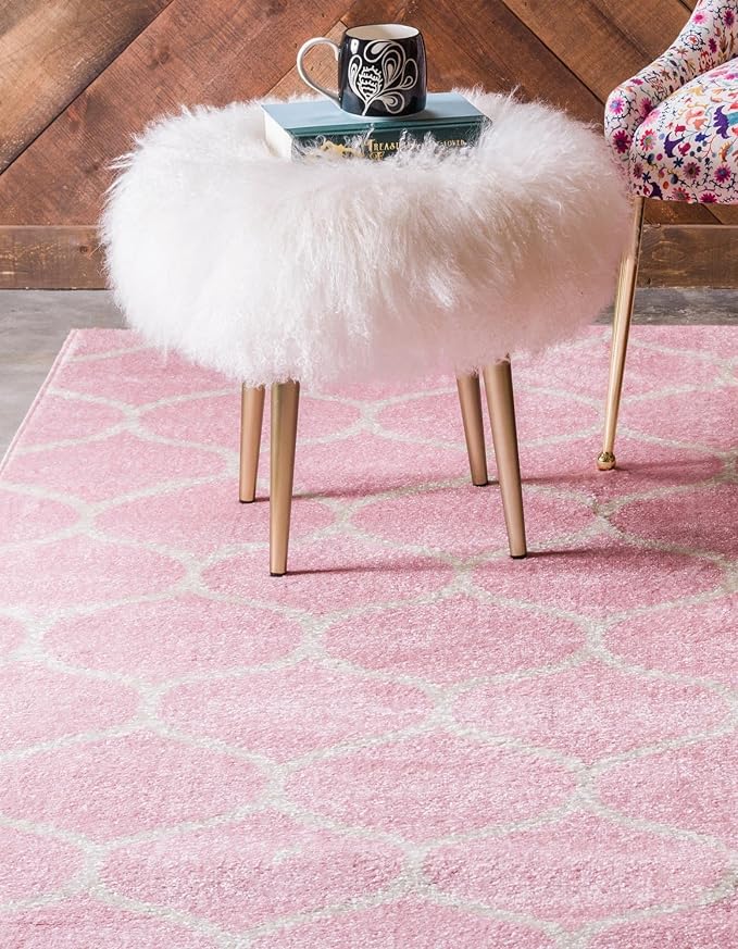 Rugs.com Lattice Frieze Collection Rug – 10' x 14' Light Pink Medium Rug Perfect for Living Rooms, Large Dining Rooms, Open Floorplans