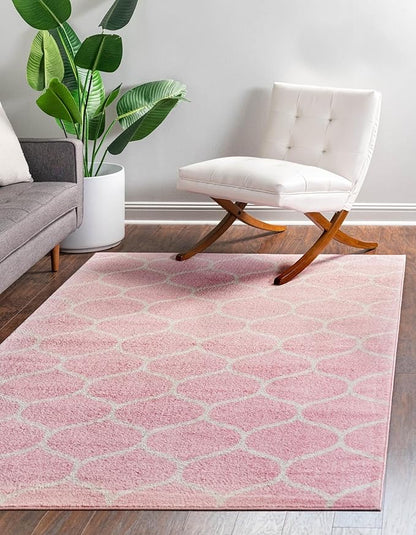Rugs.com Lattice Frieze Collection Rug – 8' x 10' Light Pink Medium Rug Perfect for Living Rooms, Large Dining Rooms, Open Floorplans